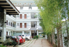 RedDoorz Plus Park-Lay Suites Kidapawan City